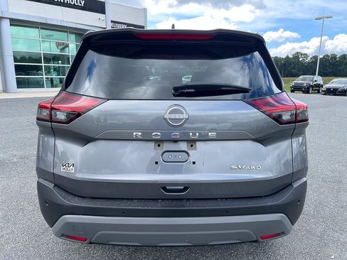 Used 2023 Nissan Rogue SV AWD/4WD image 4