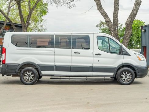 Used 2015 Ford Transit 350 XLT image 7