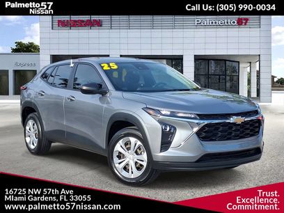 Used 2025 Chevrolet Trax LS