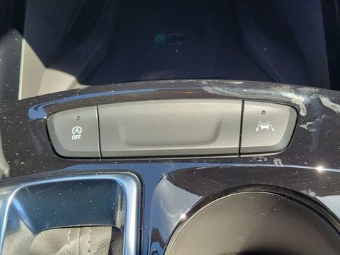 New 2026 Chevrolet Trax ACTIV w/ Sunroof Package FWD image 30