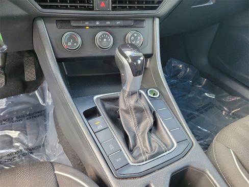 Certified 2022 Volkswagen Jetta Sport image 22