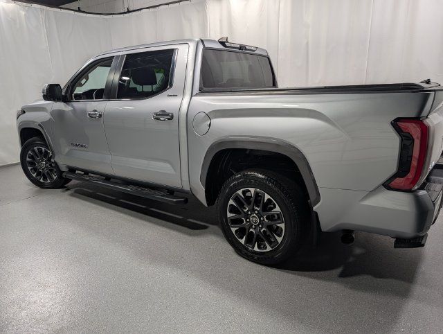 Used 2024 Toyota Tundra Limited AWD/4WD image 7