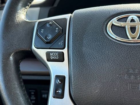 Used 2018 Toyota Tundra Limited w/ Limited Premium Package AWD/4WD image 29