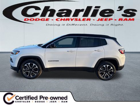 Certified 2023 Jeep Compass Limited image 1