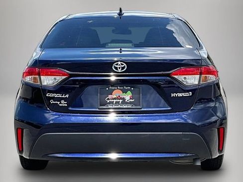 Used 2021 Toyota Corolla LE FWD image 6