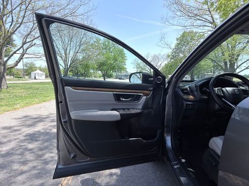 Used 2017 Honda CR-V EX-L image 15