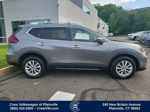 Used 2018 Nissan Rogue SV AWD/4WD image 33