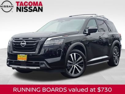 Used 2023 Nissan Pathfinder Platinum