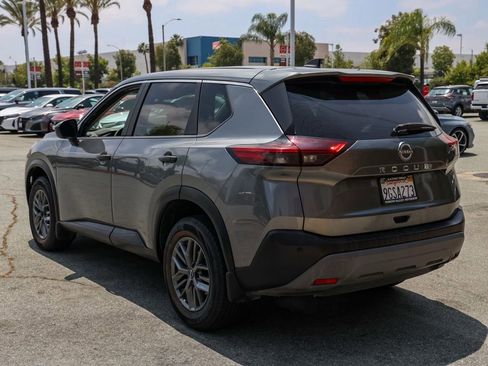 Used 2023 Nissan Rogue S FWD image 6