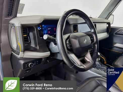 Used 2023 Ford Bronco Badlands image 12