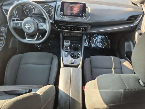 Used 2024 Nissan Rogue S AWD/4WD image 27