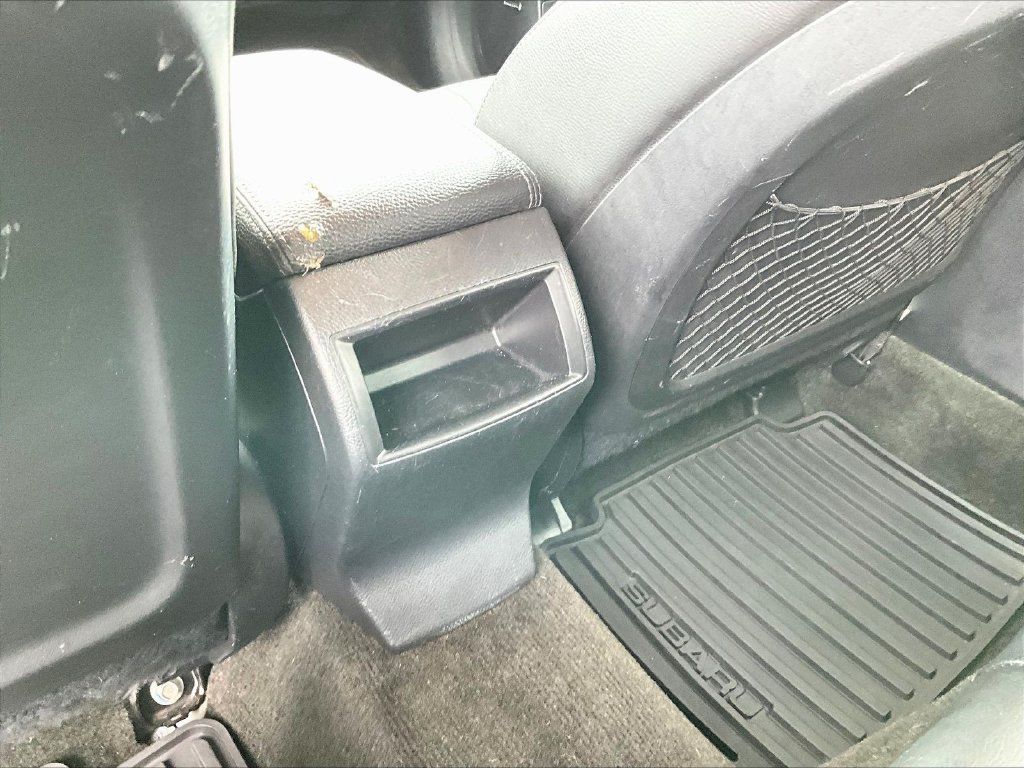 Used 2012 Subaru Outback 2.5i Limited w/ Moonroof Pkg AWD/4WD image 12