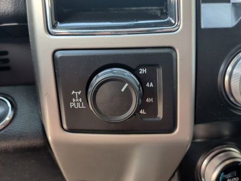 Used 2020 Ford F150 Lariat w/ Equipment Group 502A Luxury image 31