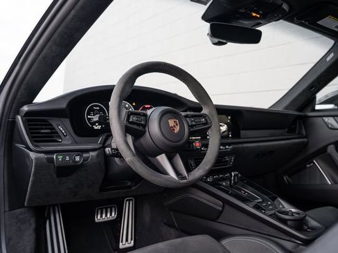 Certified 2025 Porsche 911 Carrera 4 GTS AWD/4WD image 4