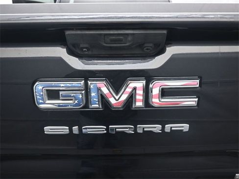 Used 2023 GMC Sierra 1500 Elevation w/ X31 Off-Road Package image 12