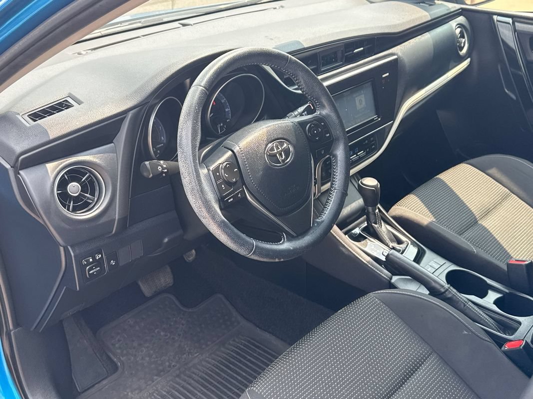Used 2018 Toyota Corolla iM w/ All-Weather Mat Package FWD image 24