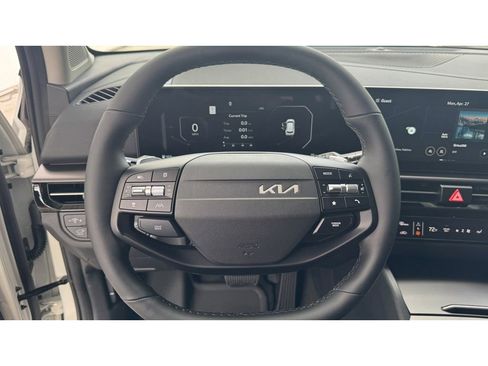New 2026 Kia Sportage SX Prestige AWD/4WD image 16