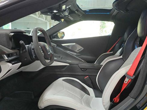 Used 2023 Chevrolet Corvette Stingray Premium Cpe image 22