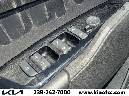 Certified 2023 Kia Sportage SX FWD image 22