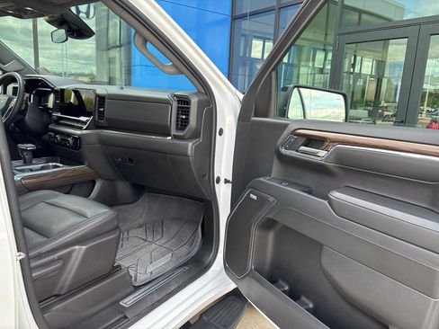 Used 2024 Chevrolet Silverado 1500 RST w/ RST All Star Premium Package AWD/4WD image 19