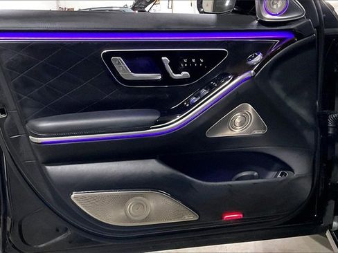 Used 2022 Mercedes-Benz S 580 S 580 image 23