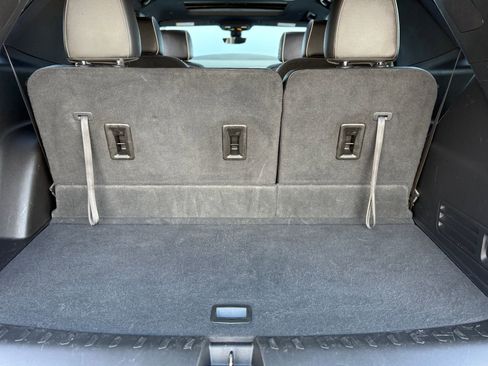 Used 2023 Chevrolet Traverse Premier w/ Redline Edition image 32