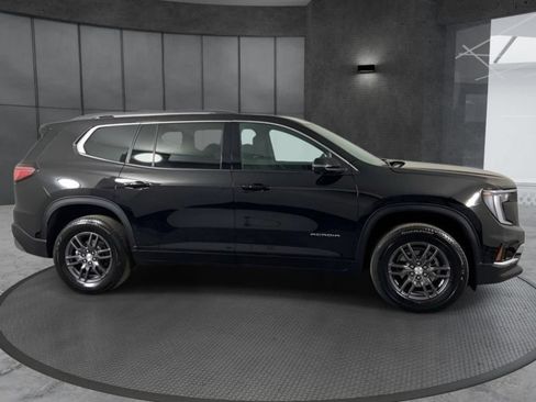 Used 2025 GMC Acadia Elevation AWD/4WD image 4