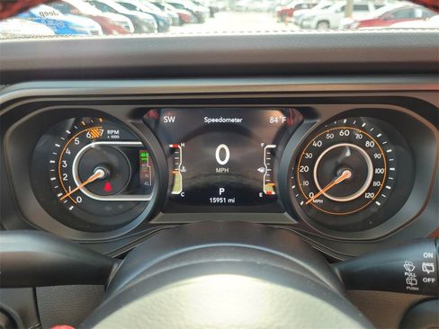 Used 2024 Jeep Wrangler Unlimited Rubicon 392 image 37