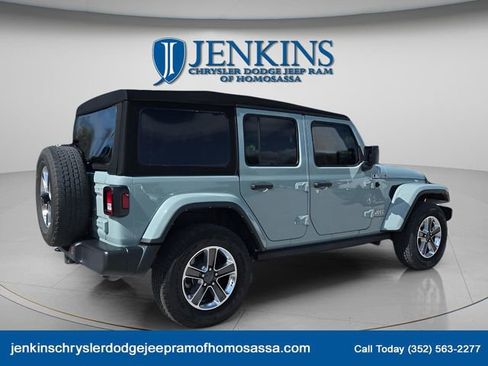 Certified 2023 Jeep Wrangler Sahara image 8