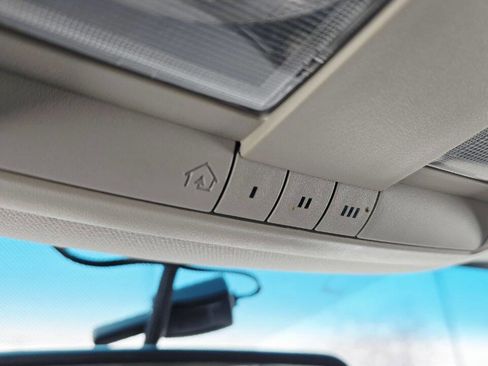 Used 2009 Jeep Grand Cherokee Laredo image 26