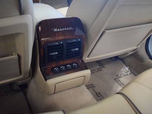 Used 2011 Maserati Quattroporte S RWD image 72