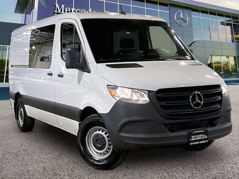 Used 2026 Mercedes-Benz Sprinter 2500 image 1
