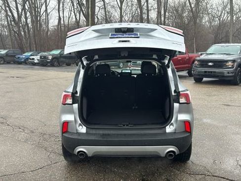 Certified 2022 Ford Escape SEL image 29