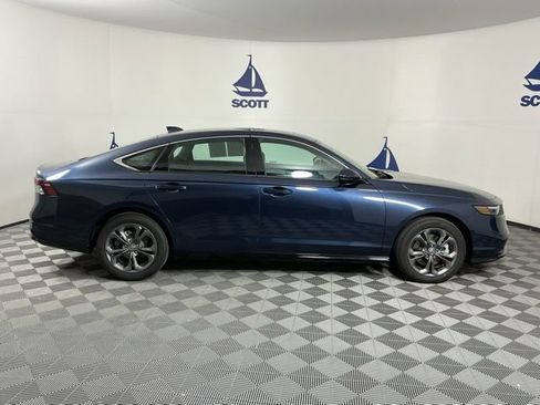 Certified 2026 Honda Accord EX-L image 6