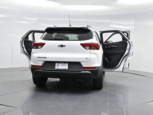 New 2026 Chevrolet TrailBlazer LT w/ Convenience Package FWD image 58