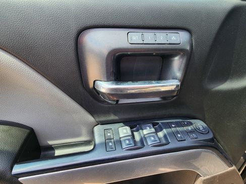 Used 2018 Chevrolet Silverado 3500 LTZ w/ Duramax Plus Package image 10