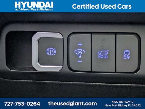 Used 2025 Hyundai Santa Fe Limited image 36