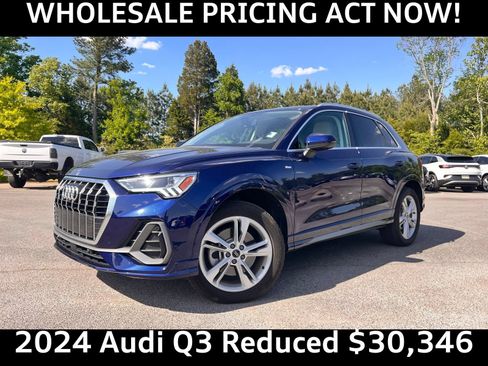 Certified 2024 Audi Q3 2.0T Premium Plus AWD/4WD image 1