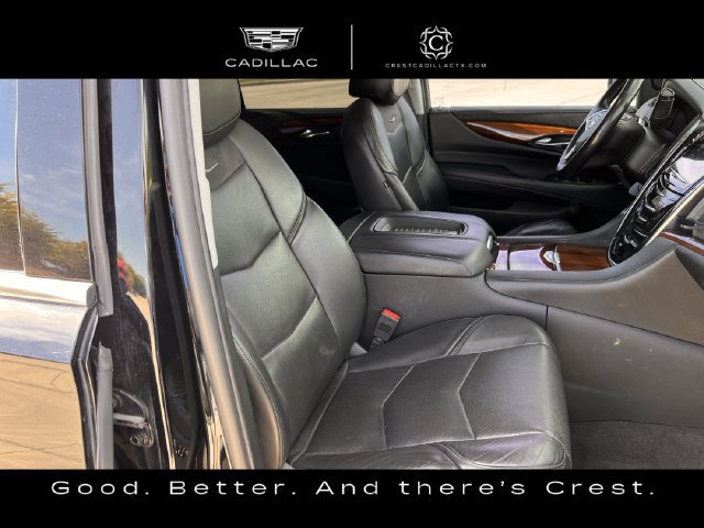 Used 2020 Cadillac Escalade ESV Luxury AWD/4WD image 23