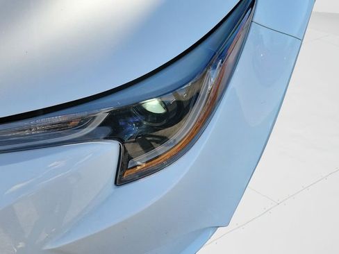 Used 2025 Toyota Corolla LE image 9