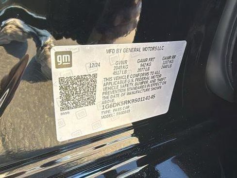 New 2025 Cadillac CT4 Luxury image 36