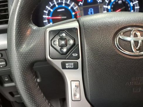 Used 2015 Toyota 4Runner Limited AWD/4WD image 21