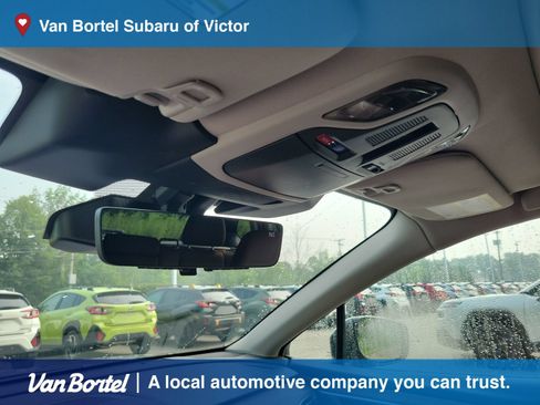 Certified 2025 Subaru Outback Touring AWD/4WD image 20