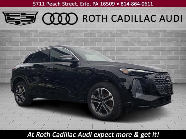 Used 2025 Audi Q5 Premium w/ Convenience Package AWD/4WD image 1