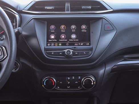 Used 2023 Chevrolet TrailBlazer LT image 15