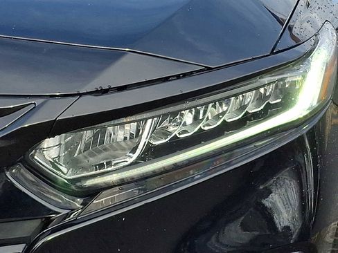Used 2019 Honda Accord Sport image 8
