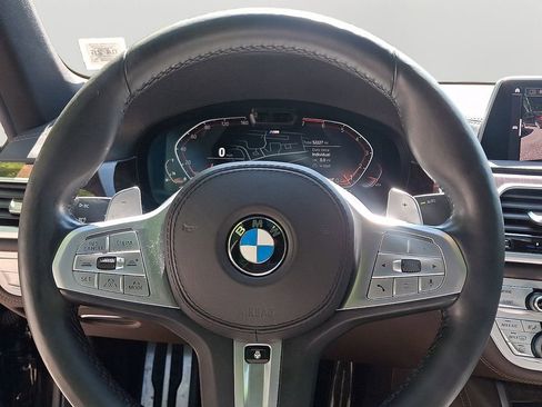 Used 2020 BMW 750i xDrive w/ M Sport Package AWD/4WD image 21