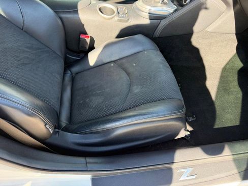 Used 2014 Nissan 370Z Touring w/ Aerodynamics Package RWD image 15