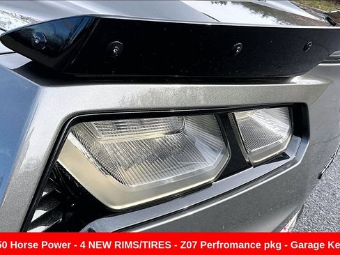 Used 2015 Chevrolet Corvette Z06 w/ 3LZ Preferred Equipment Group image 21