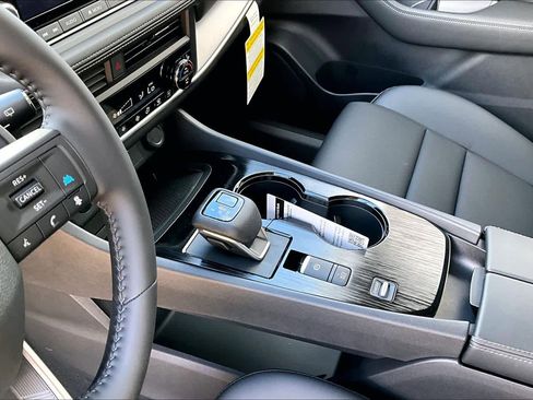 New 2026 Nissan Rogue Dark Armor FWD image 10